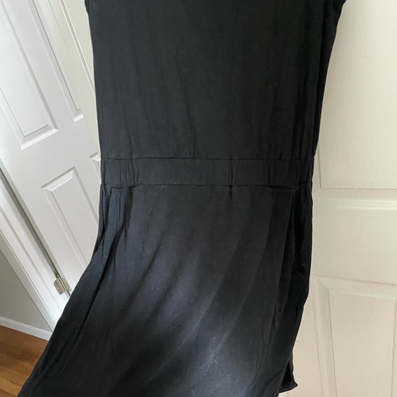 Cap Sleeve Athletic Dress - Picture 4 of 5